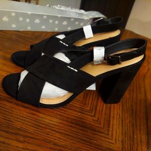 WHO WHAT WEAR Black Suede Open Toe Chunky heels Shoe SZ 10